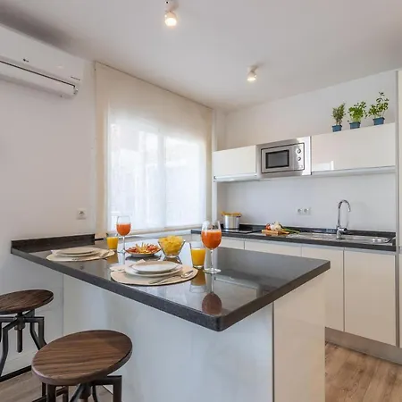 Apartment Living4malaga Sea Breeze